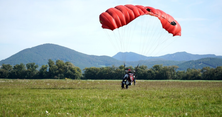 Exploring the Thrill of Skydiving and Its Connection to Adventure Sports