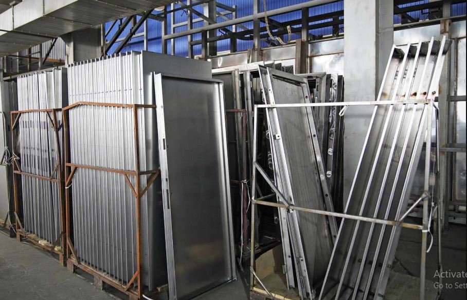 Why Local Matters: The Benefits of Choosing a Canadian Steel Fabrication Partner